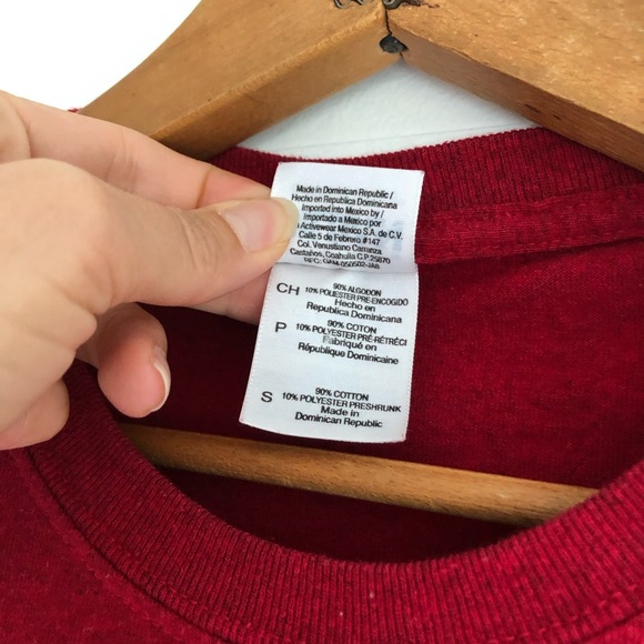 Ithaca is GORGES iconic T-shirt - like new - size S - Gildan 90% cotton 10% poly - Picture 10 of 10